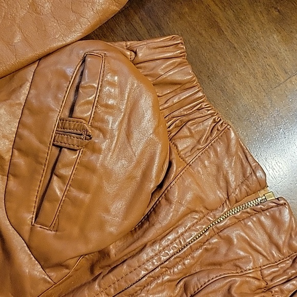 *VINTAGE* 1970s Genuine Leather Bomber Jacket •The Leather Shop by Sears - Picture 11 of 11